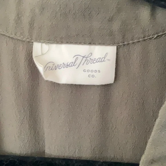 Universal Thread Jump Suit - Picture 2 of 6